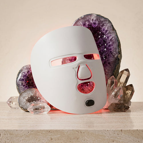 LED LIGHT THERAPY FACE MASK — ACNE, DARK SPOTS & COLLAGEN · 332 LEDs · CORDLESS